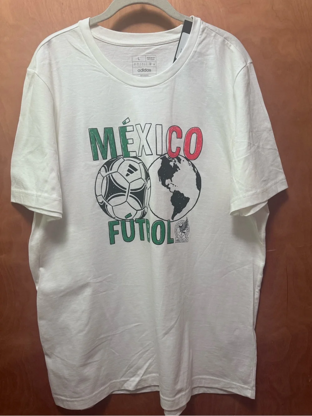 Bundle 4 $10 items for $30 adidas Mexico Futbol Soccer Graphic Tee Red & Green L